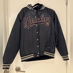 MLB Yankees unisex varsity jacket with detachable hood